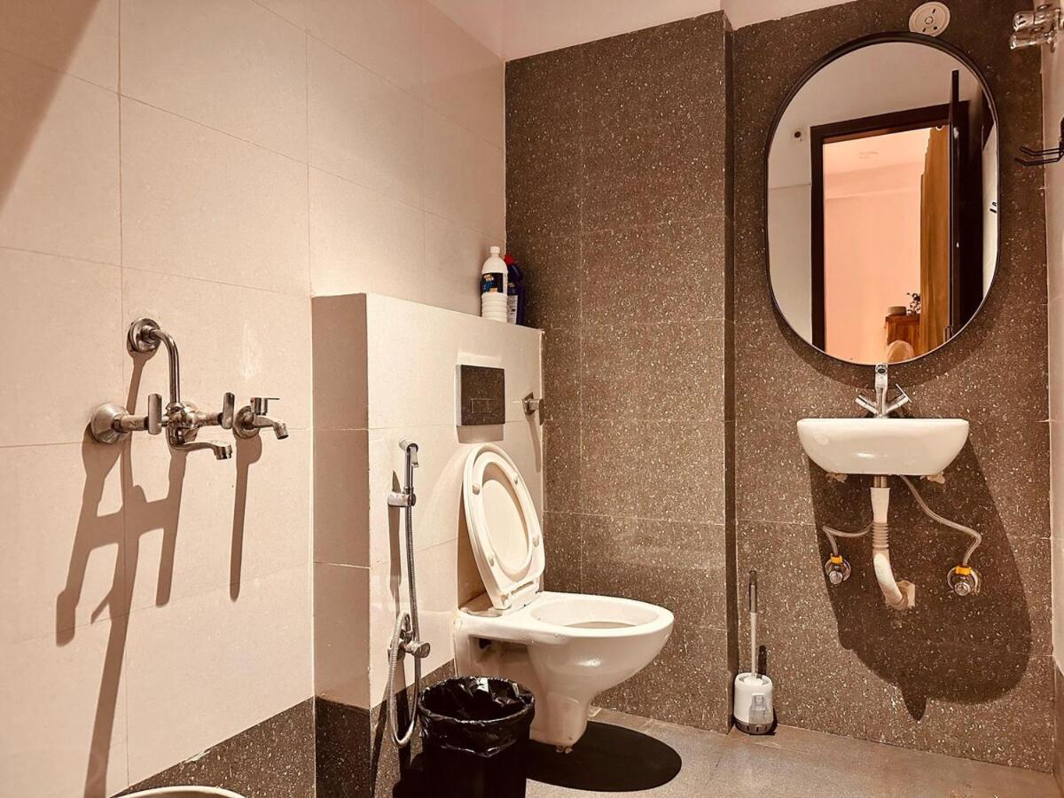 Leafyinn Elysian Escape Apartment